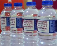 23 milyon adet 0,5 litrelik pet su şişelerine “KANSERDE ERKEN TEŞHİS HAYAT KURTARIR” ve “ÜCRETSİZ KANSER TARAMALARINIZ İÇİN KETEM’E MÜRACAAT EDİN” sloganlarının yazılı olduğu etiketler yerleştirildi.