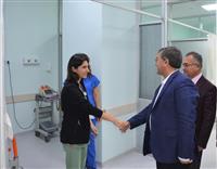 Sağlık Müdürümüz Dr Özcan Akan, Yüksek İhtisas Eğitim ve Araştırma Hastanesi Kalp Damar Merkezi'nde incelemelerde bulundu.