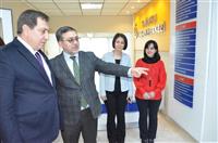 Bursa Valimiz Sayın İzzettin KÜÇÜK, Osmangazi Sağlıklı Hayat Merkezini ziyaret ederek merkezde verilen sağlık hizmetleri hakkında bilgi aldı